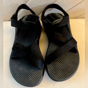 Chaco Sandels sz 6, worn once. Like new.